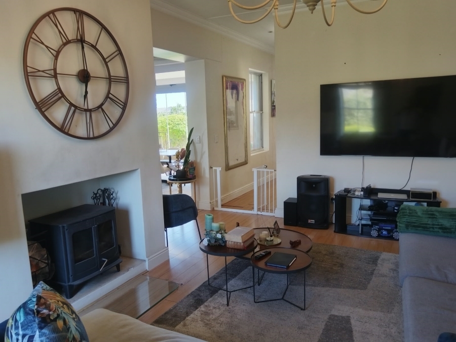 To Let 3 Bedroom Property for Rent in Lake Michelle Western Cape